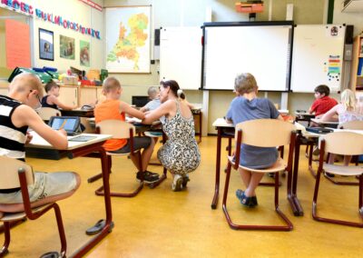 Kā atbalstīt skolēnus, kuri ir adoptēti vai dzīvo ārpusģimenes aprūpē? 1. daļa